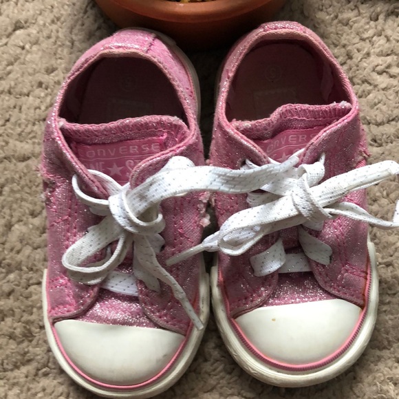 ⭐️EUC Toddler Converse One Star pink⭐️ - Picture 5 of 6